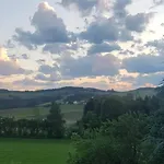 Wochenend Mit Tollen Ausblick In Bucklige Welt *