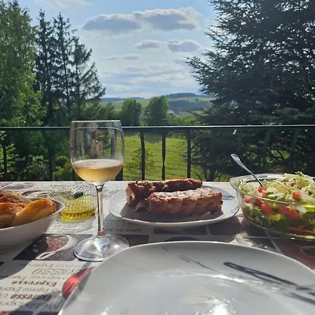 Wochenend Mit Tollen Ausblick In Bucklige Welt